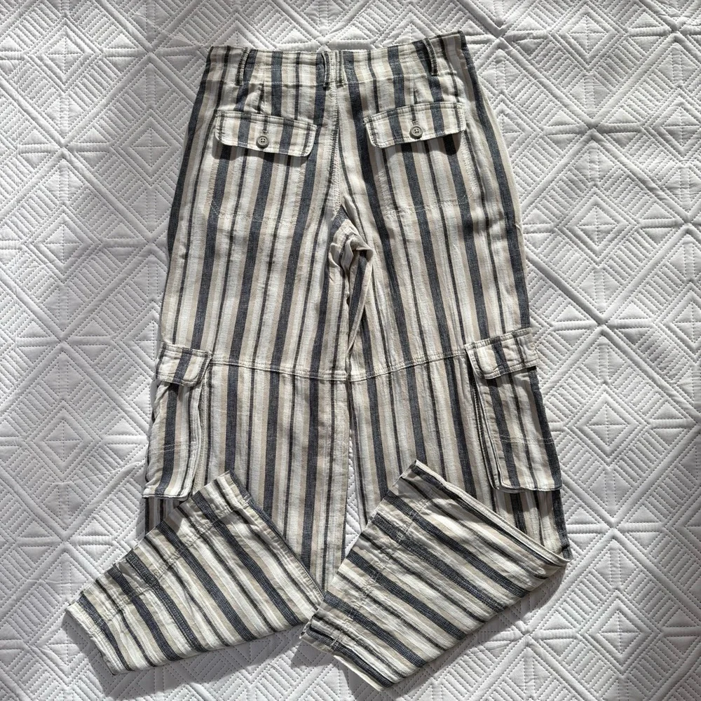 Anthropologie Pilcro Beach Cargo Pants in a striped linen blend Size 26 - Picture 11 of 12